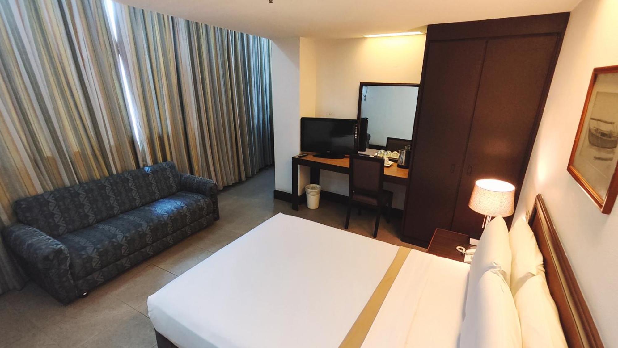 Rajah Park Hotel By Hiverooms Cebu Exterior photo