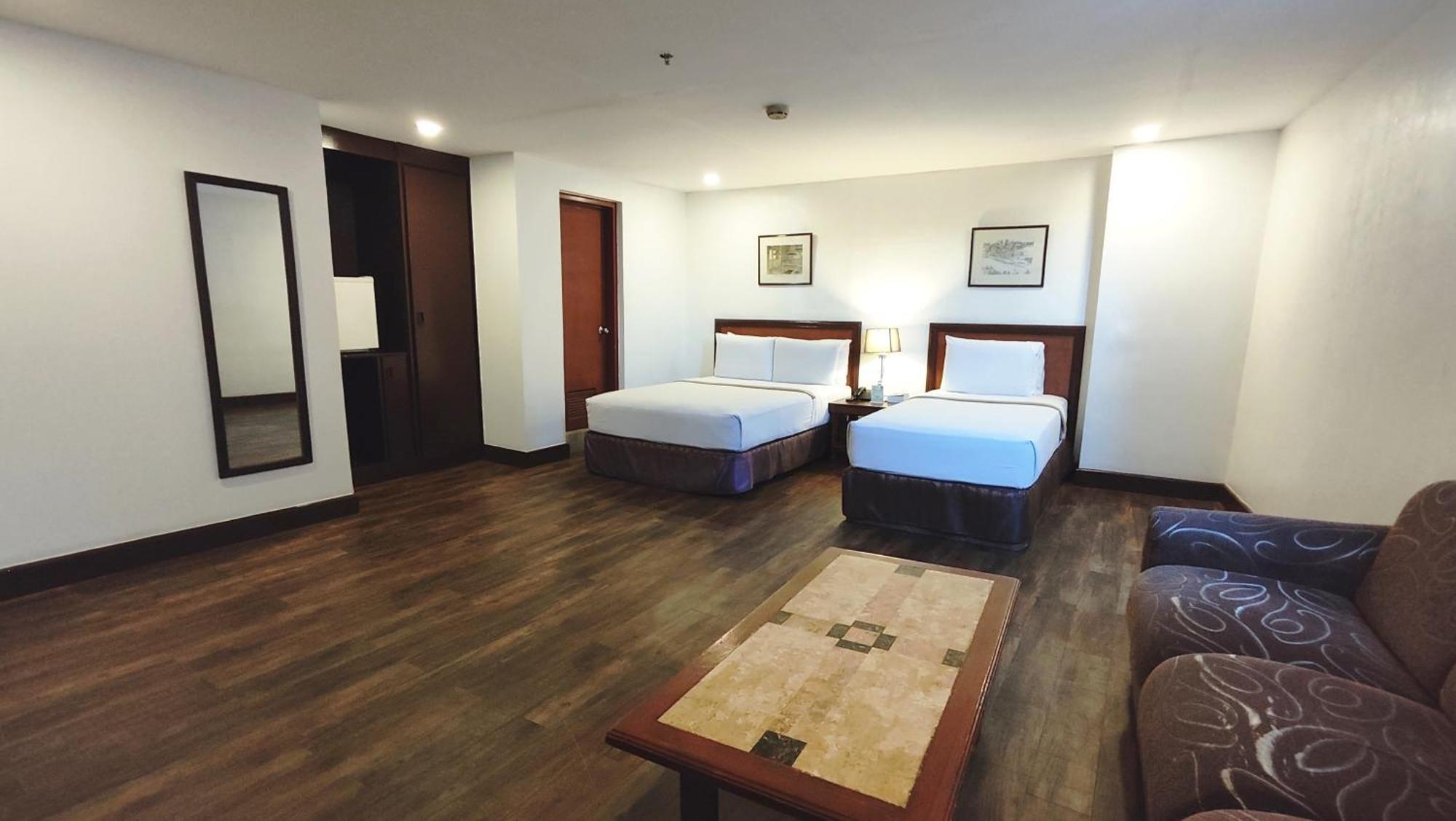 Rajah Park Hotel By Hiverooms Cebu Exterior photo