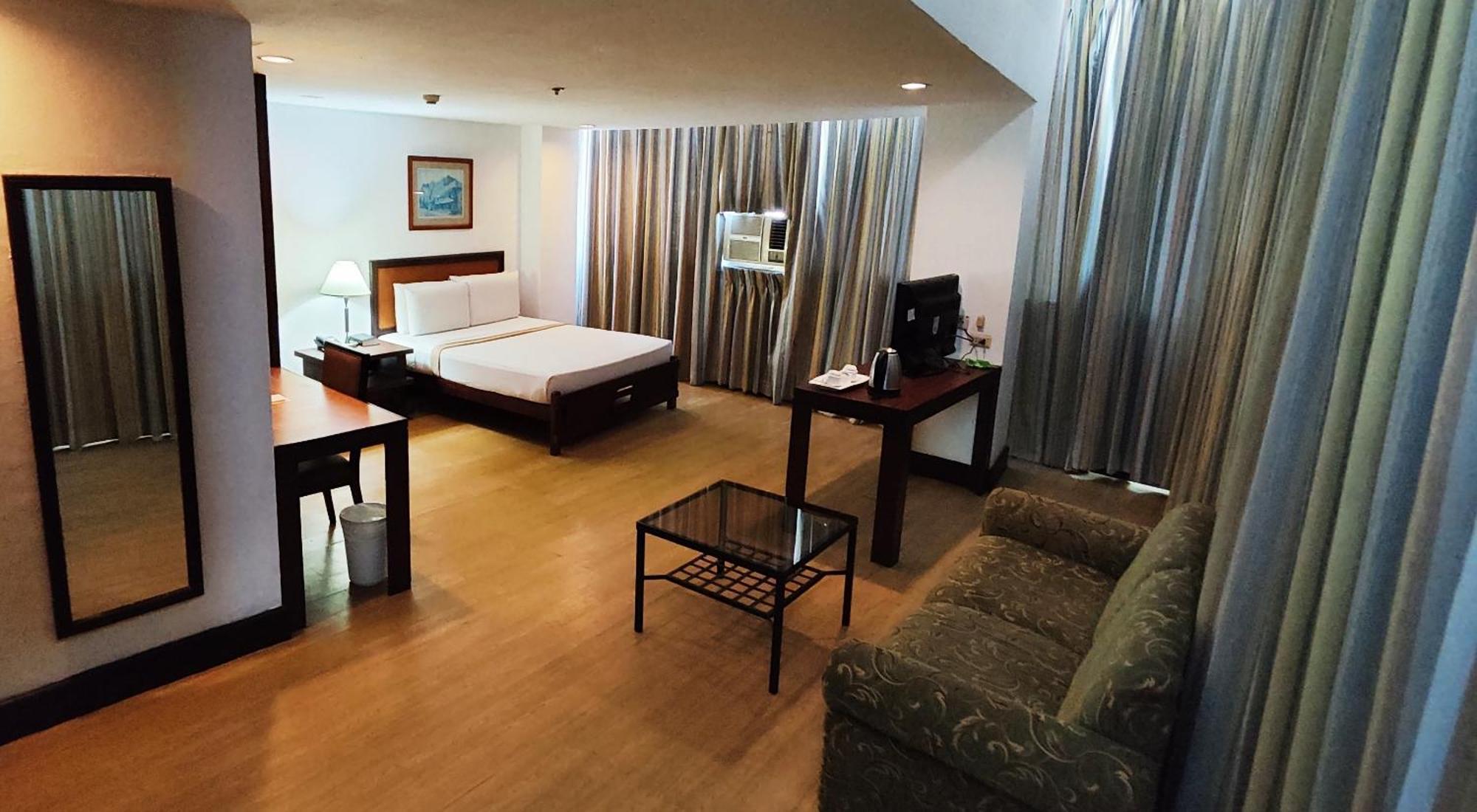 Rajah Park Hotel By Hiverooms Cebu Exterior photo